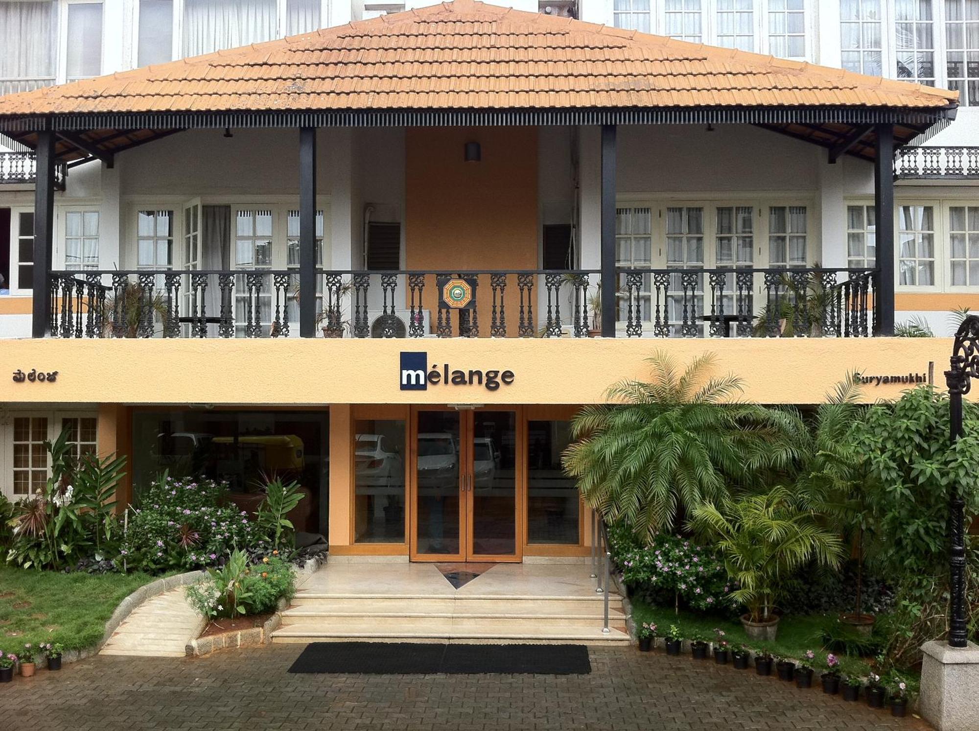 Melange Luxury Serviced Apartments Bangalore Buitenkant foto